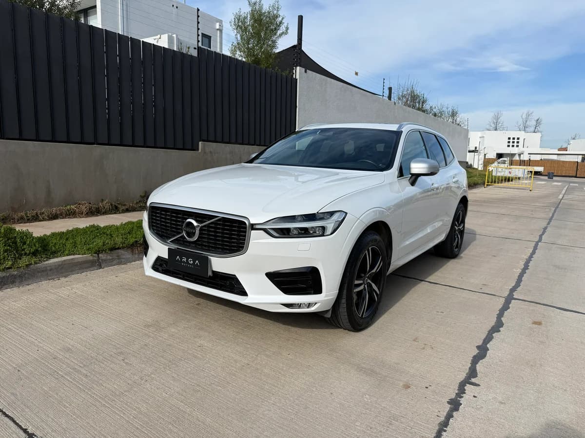 VOLVO XC60 2.0 T6 R-Design AWD MY19 AT 2019 - Imagen 1