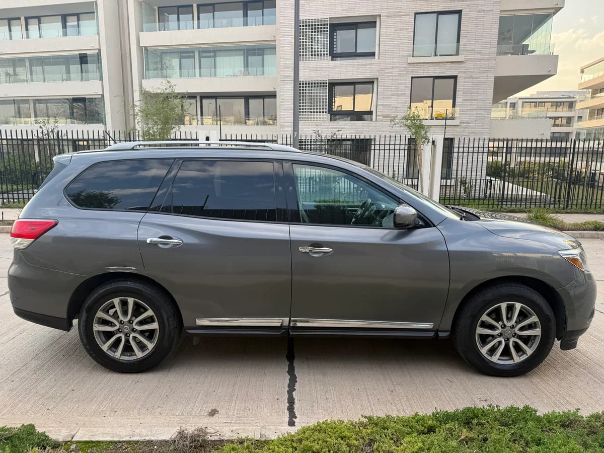 NISSAN Pathfinder 3.5 Advance CVT 4X4 2017 - Imagen 8