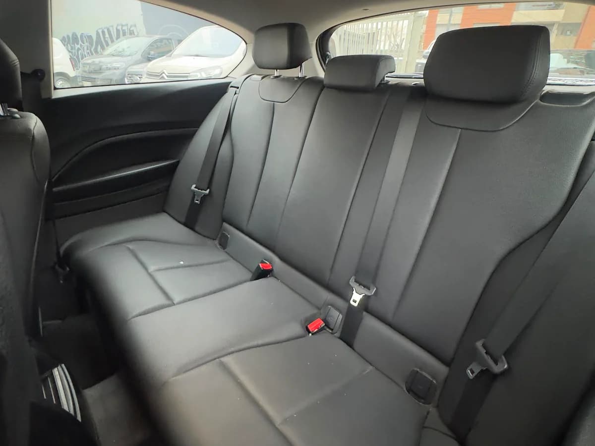 BMW 120i LCI 1.6 2017 - Imagen 9