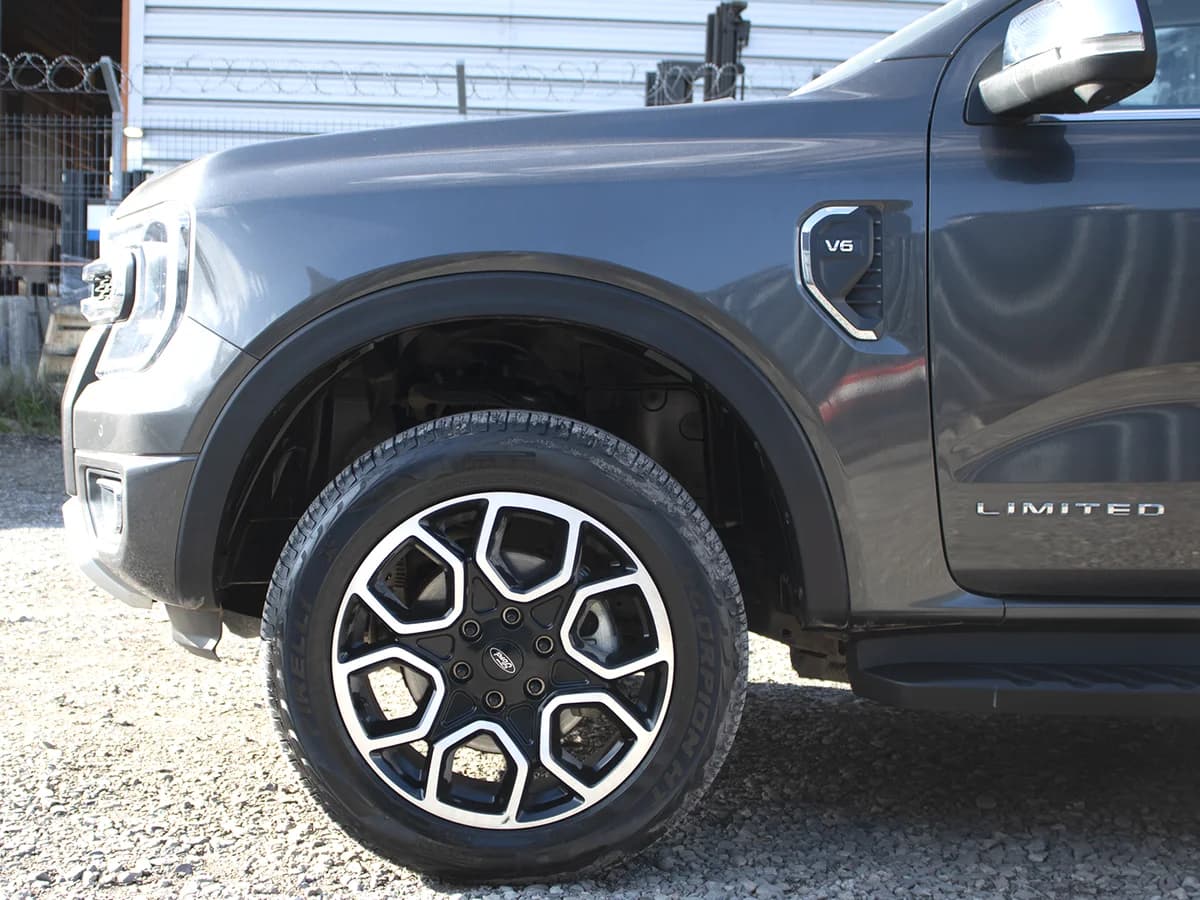 FORD Ranger 3.0 LTD DOBLE CABINA 4X4 AUTOMÁTICA FACTURABLE - Imagen 11