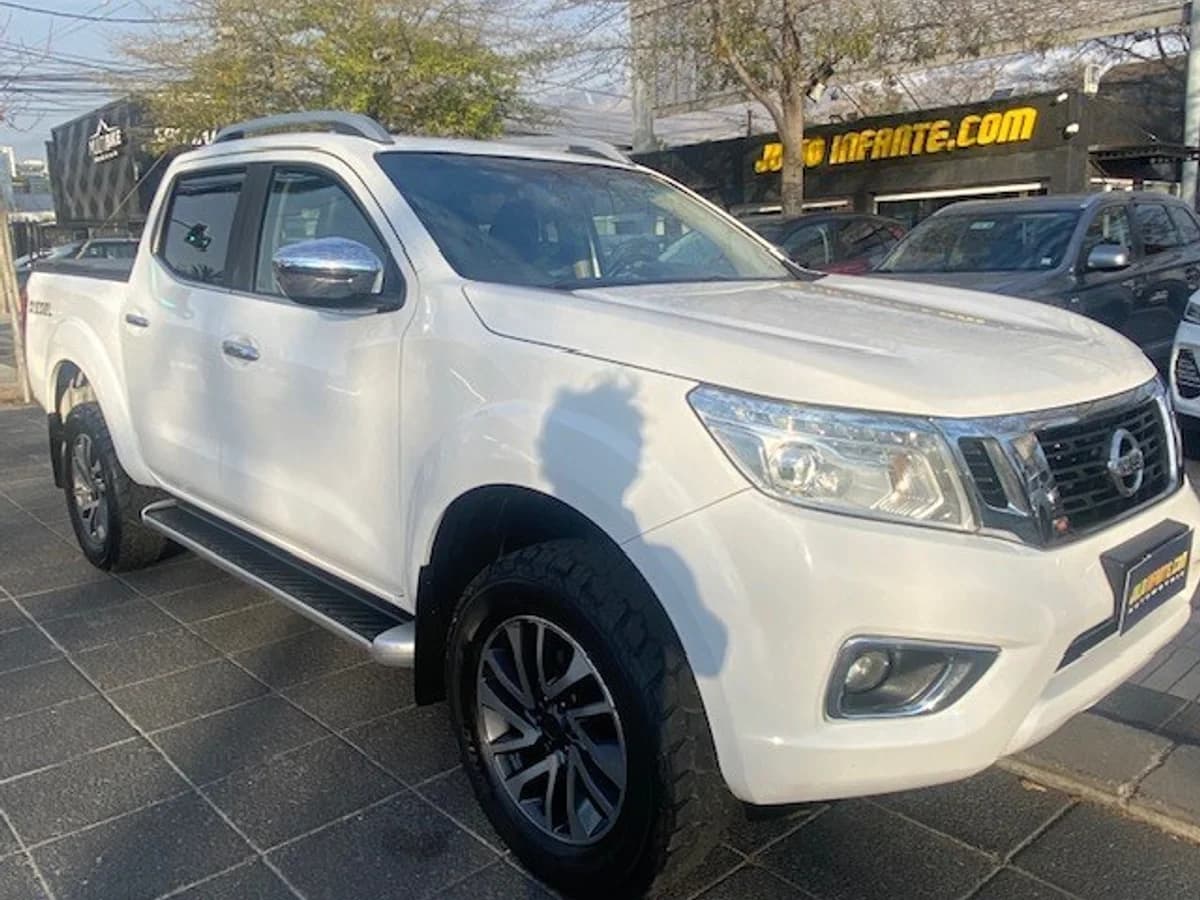 NISSAN NP300 LE 4x4 2.3 Autom. 2017 - Imagen 5