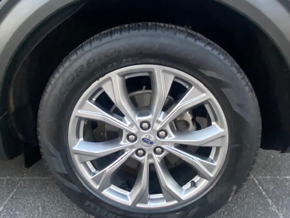 FORD EXPLORER Limited 2.3 Auto.3 corridas 2021 - Imagen 26