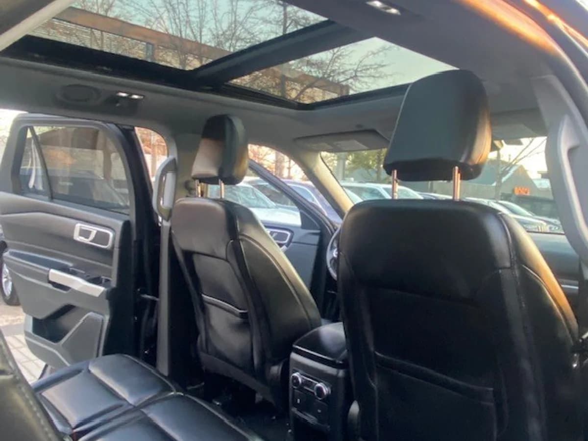 FORD EXPLORER Limited 2.3 Auto.3 corridas 2021 - Imagen 12