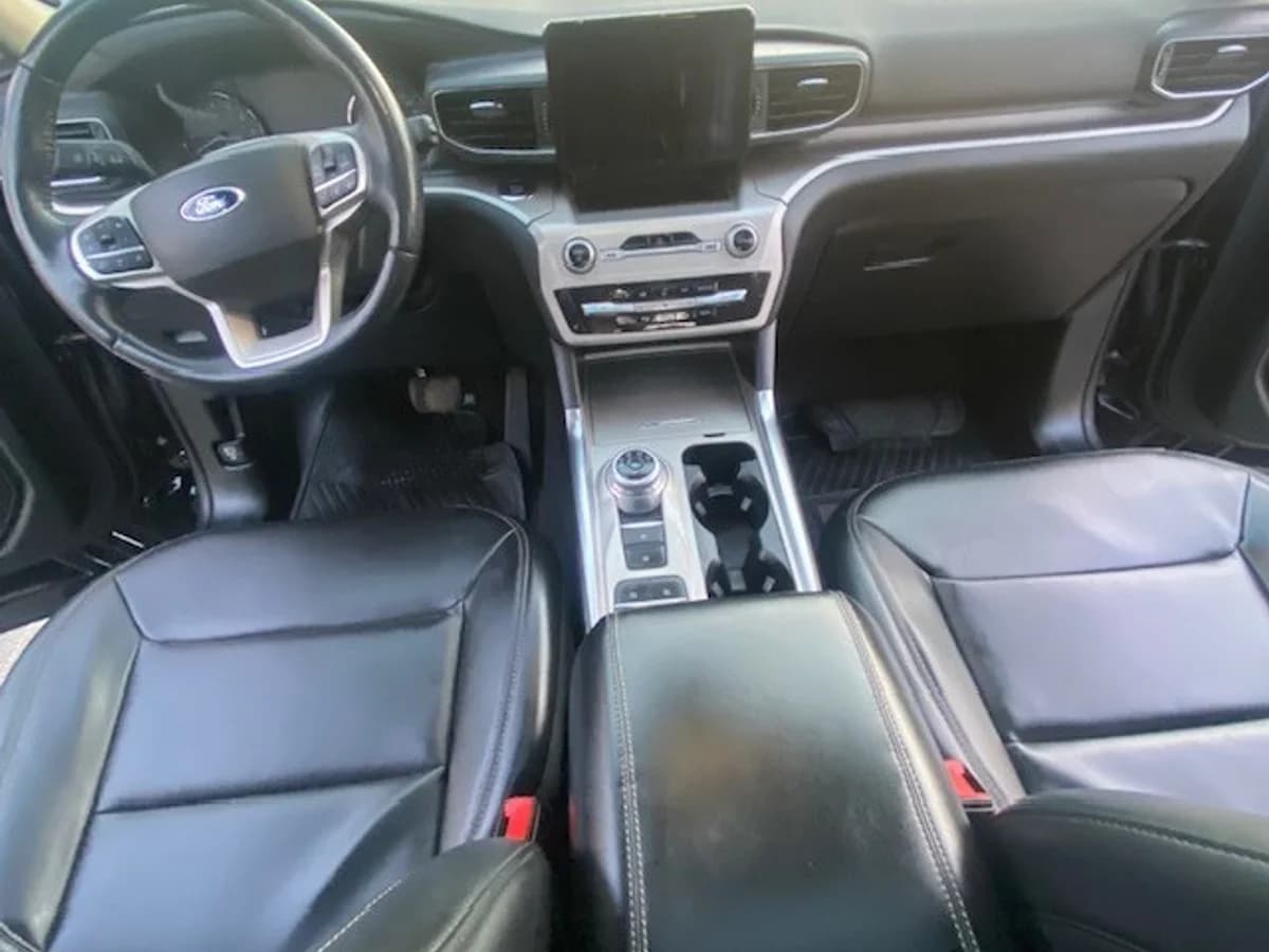 FORD EXPLORER Limited 2.3 Auto.3 corridas 2021 - Imagen 19