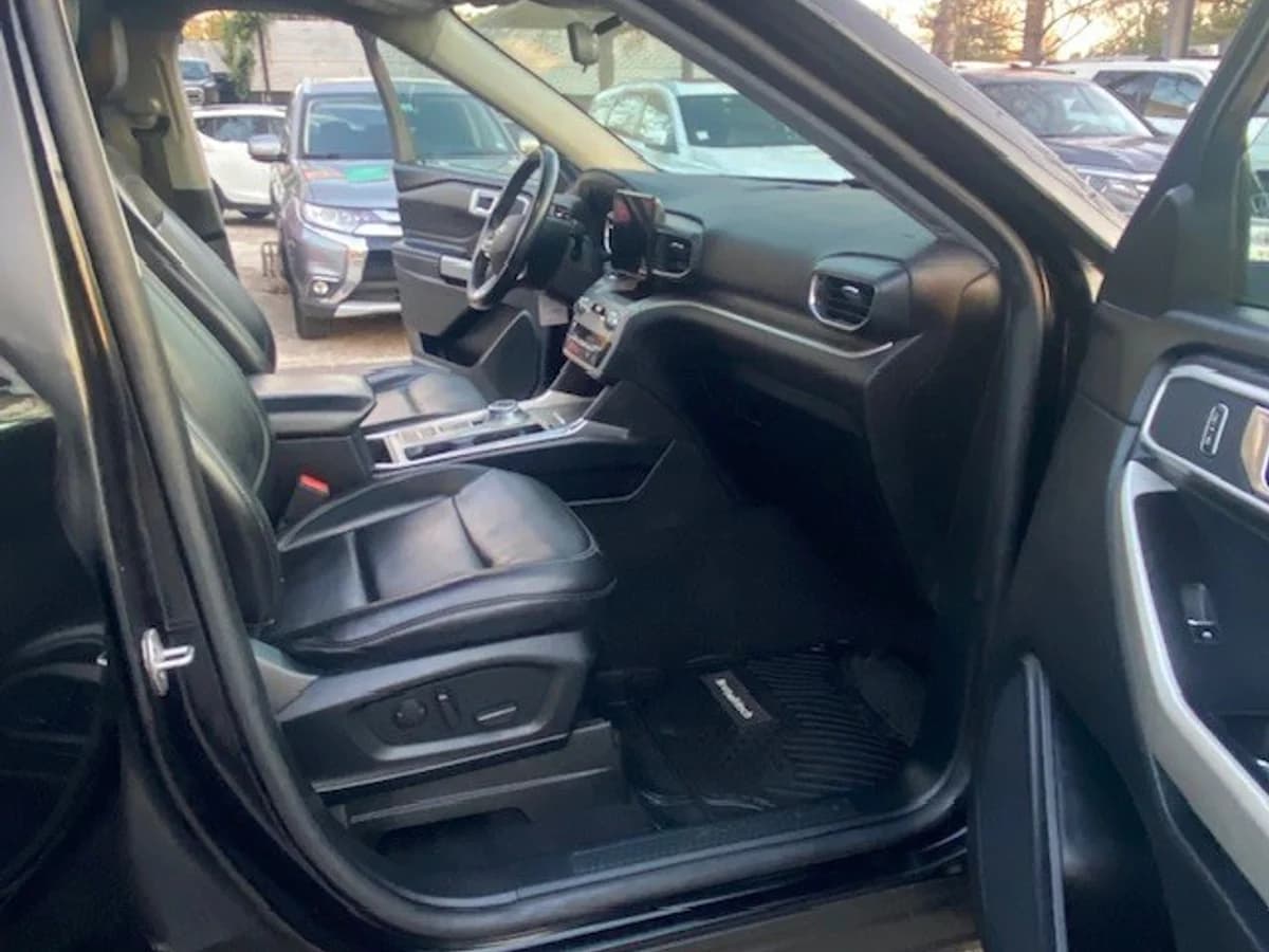 FORD EXPLORER Limited 2.3 Auto.3 corridas 2021 - Imagen 8