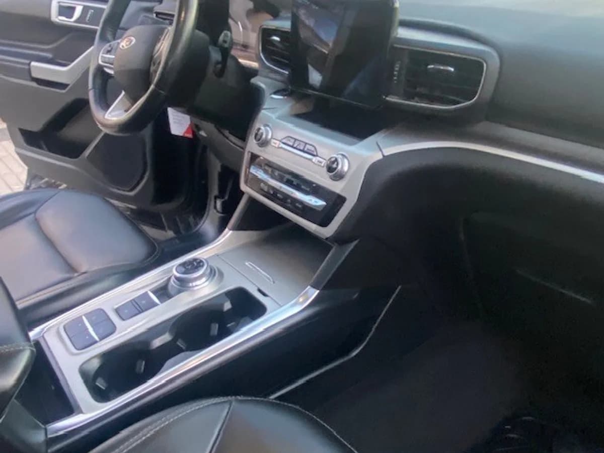 FORD EXPLORER Limited 2.3 Auto.3 corridas 2021 - Imagen 9