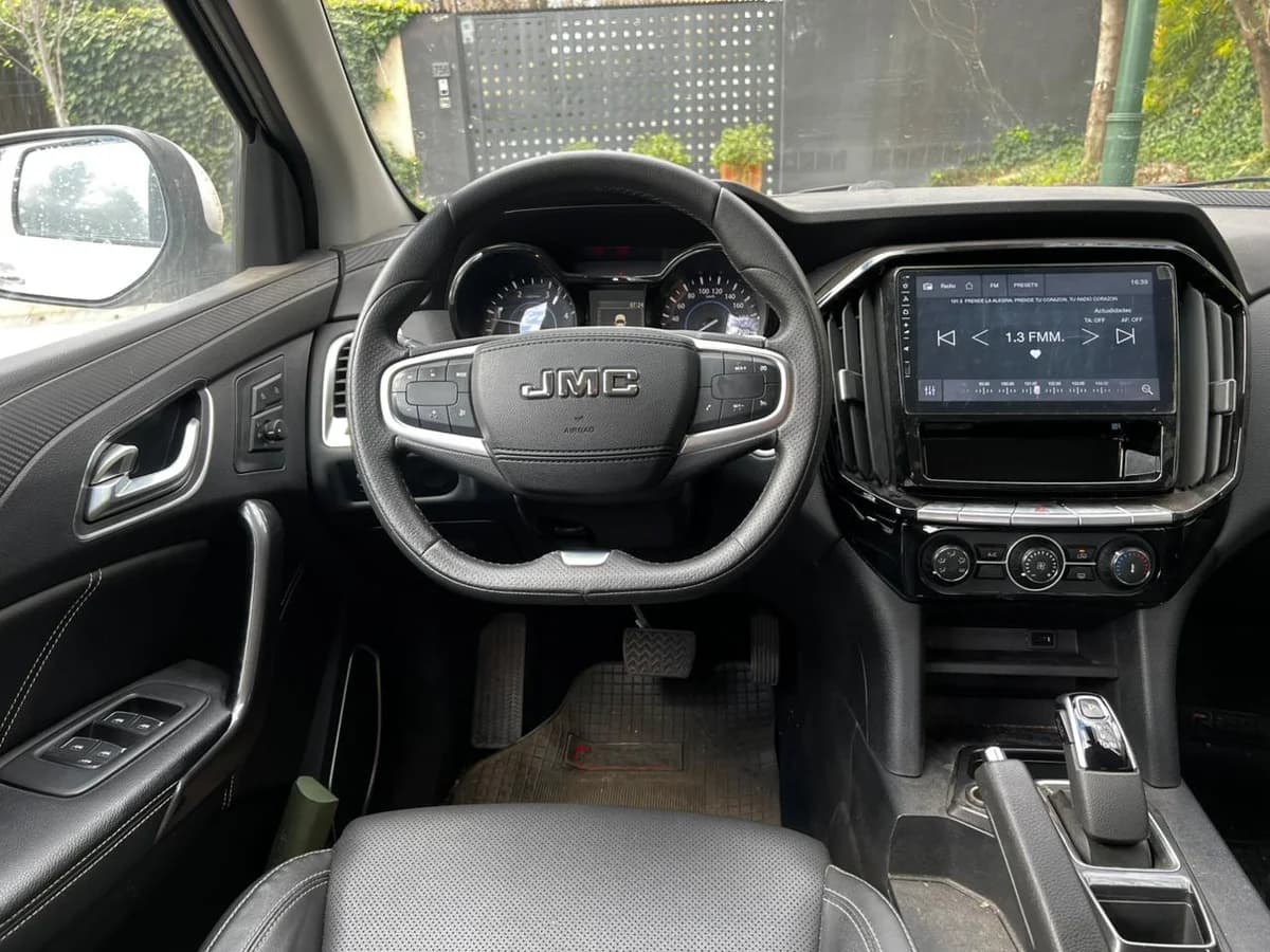 JMC Vigus Pro 2.0L Turbo Diésel AT 4x2 año 2024 - Imagen 4