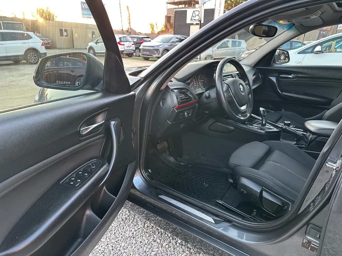BMW 116I Sport 1.6 AUT SUNRROF 2012 - Imagen 9