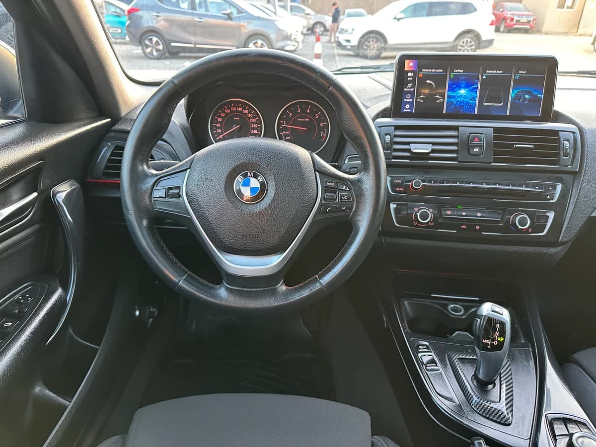 BMW 116I Sport 1.6 AUT SUNRROF 2012 - Imagen 16