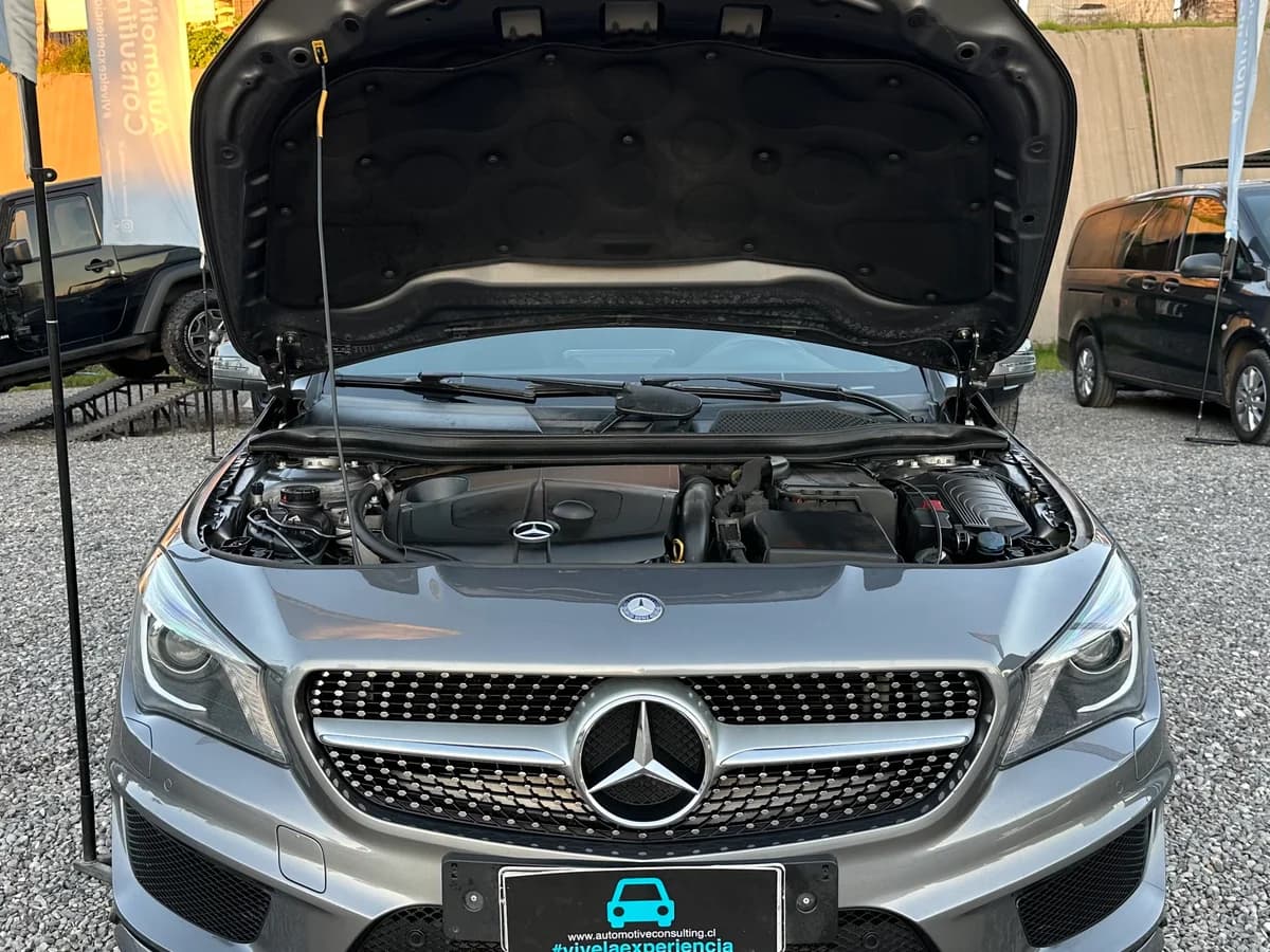 MERCEDES BENZ CLA 220 2.1 CDI AUT LOOK AMG 2014 - Imagen 11