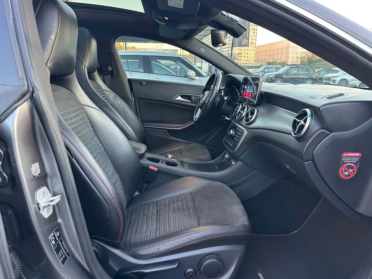 MERCEDES BENZ CLA 220 2.1 CDI AUT LOOK AMG 2014 - Imagen 23
