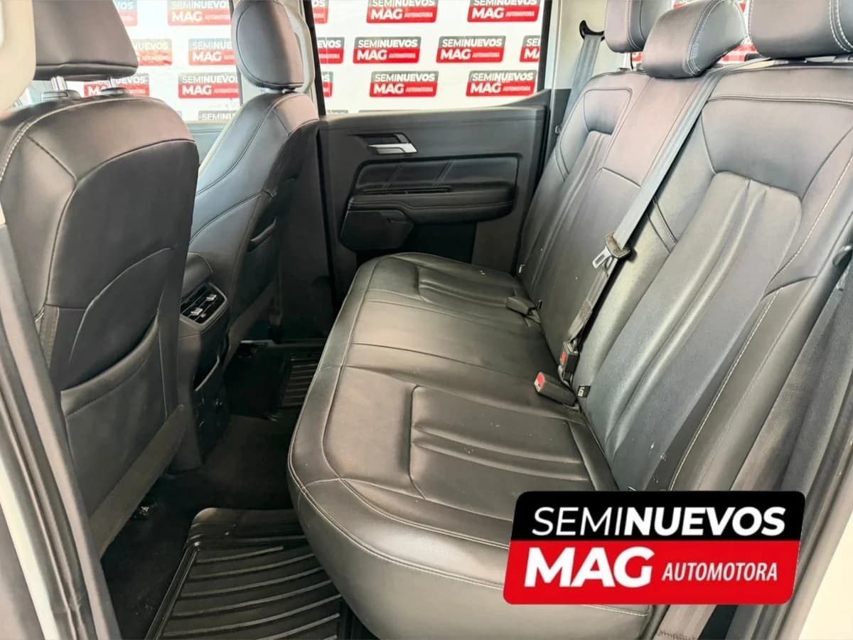 JMC Grand Avenue 2.3T 4X4 DOBLE CABINA AT 2024 - Imagen 5