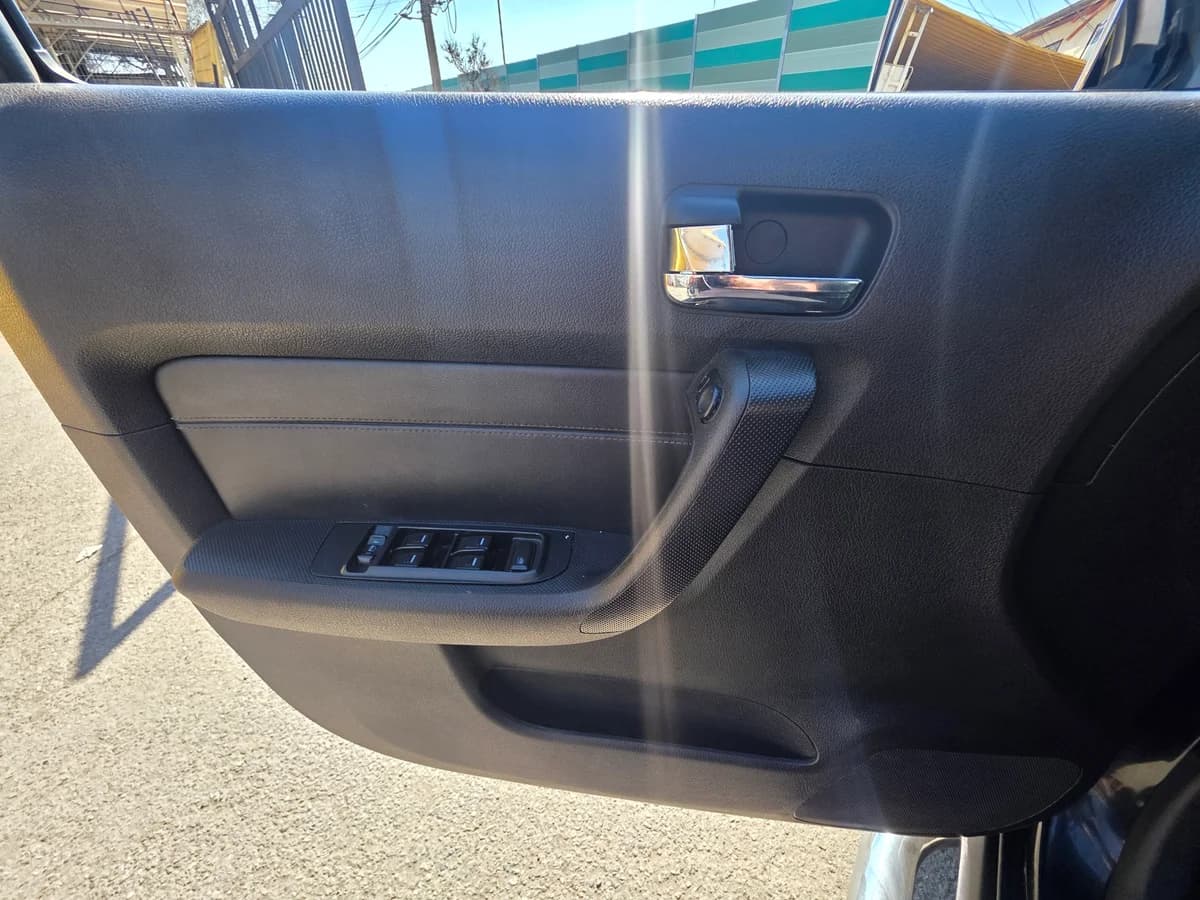 HUMMER H3 3.5 2006 - Imagen 13