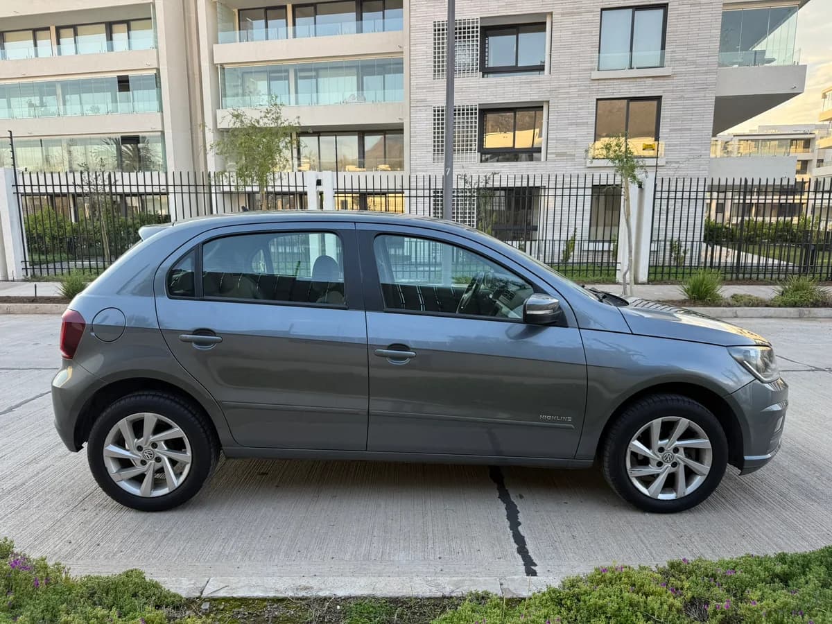VOLKSWAGEN GOL HIGHLINE 1.6 AUT 4X2 AT 5P 2021 - Imagen 8