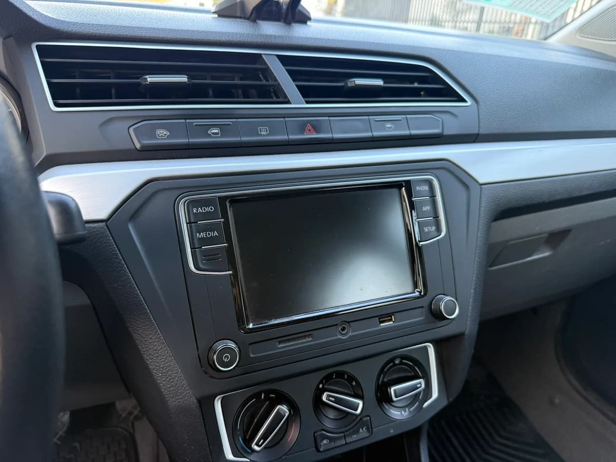VOLKSWAGEN GOL HIGHLINE 1.6 AUT 4X2 AT 5P 2021 - Imagen 16