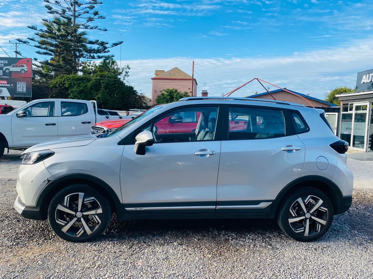 CHANGAN NEW CS15 1.5 COMFORT 2022 - Imagen 3