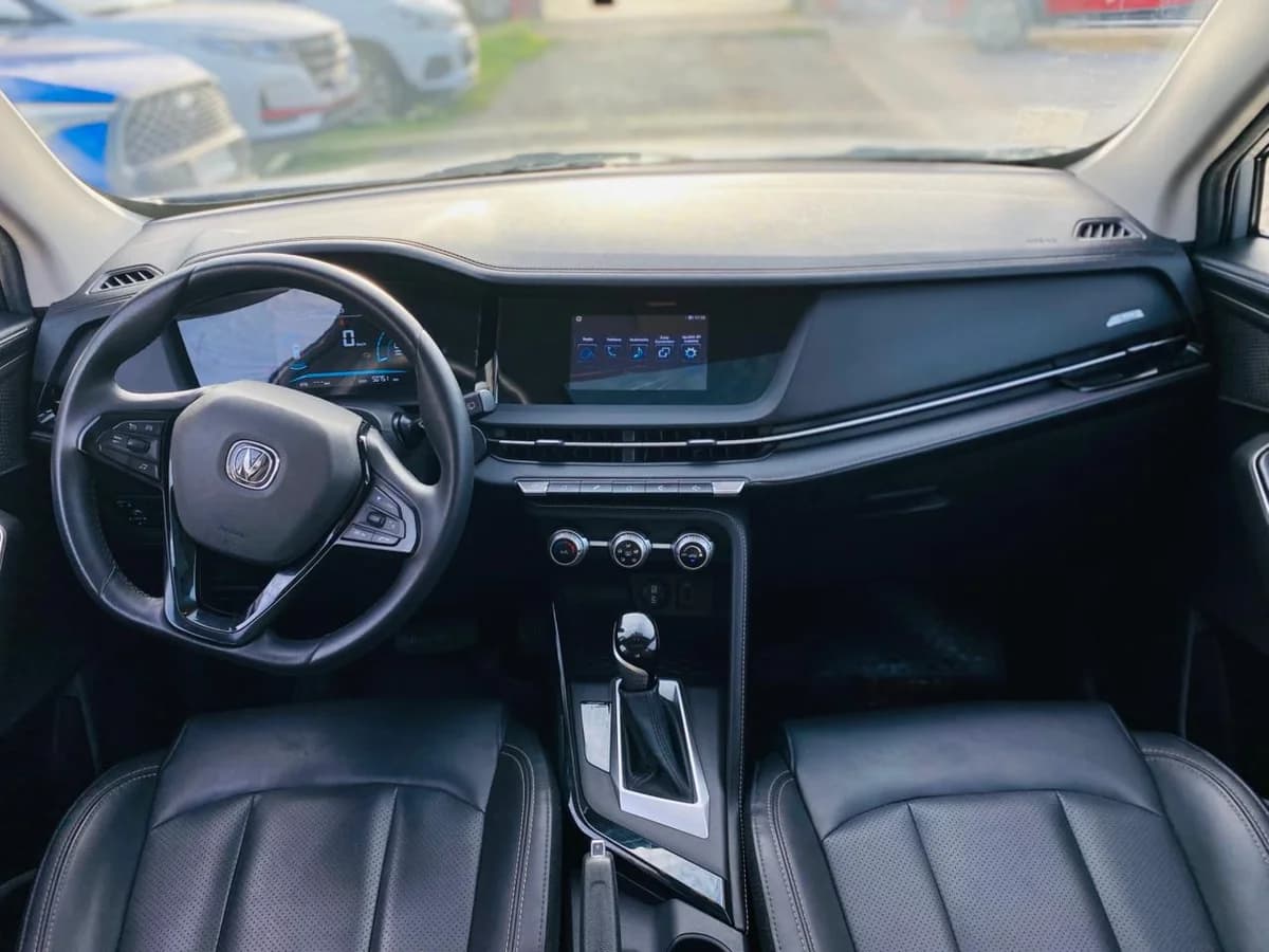 CHANGAN NEW CS15 1.5 COMFORT 2022 - Imagen 6