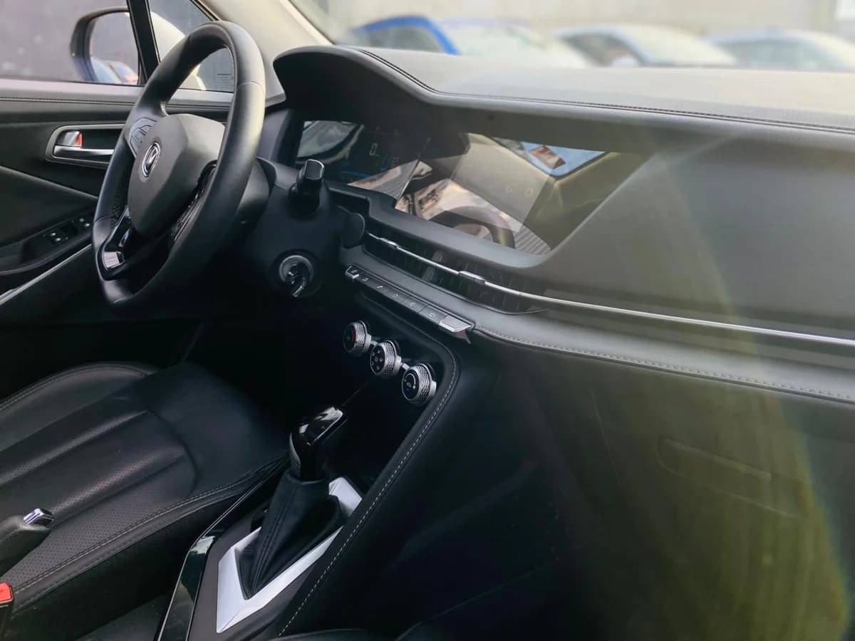 CHANGAN NEW CS15 1.5 COMFORT 2022 - Imagen 7