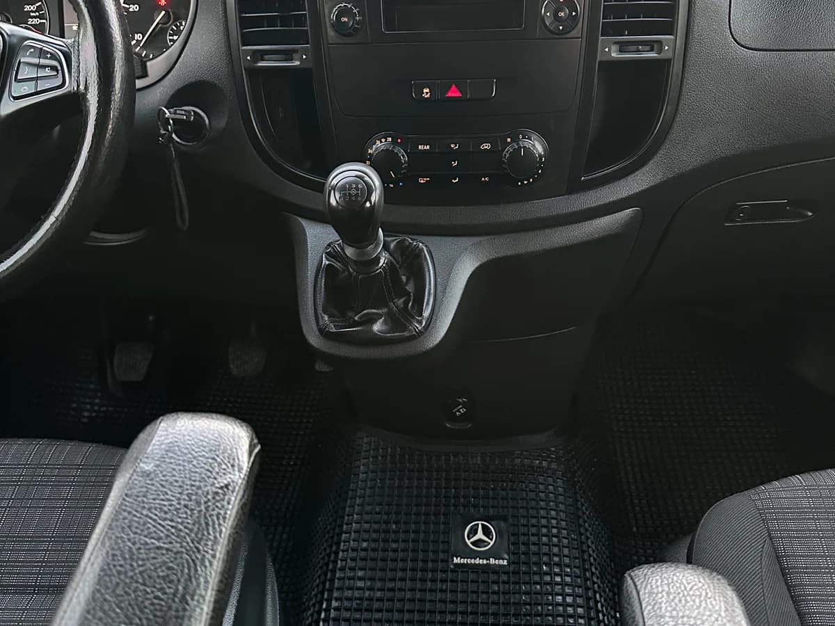 MERCEDES BENZ VITO 2.1 TOURER 114 CDI 9+1 DECRETO 80 2019 - Imagen 20