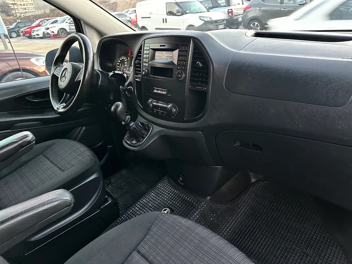 MERCEDES BENZ VITO 2.1 TOURER 114 CDI 9+1 DECRETO 80 2019 - Imagen 25