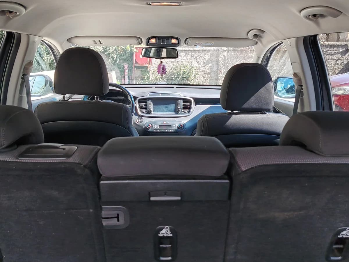 KIA Sorento 2.2 EX DIESEL 2WD 6MT 7P 2020 - Imagen 17