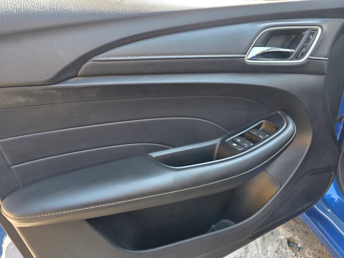 MG NEW MG 5 1.5 STD MT 2022 - Imagen 14