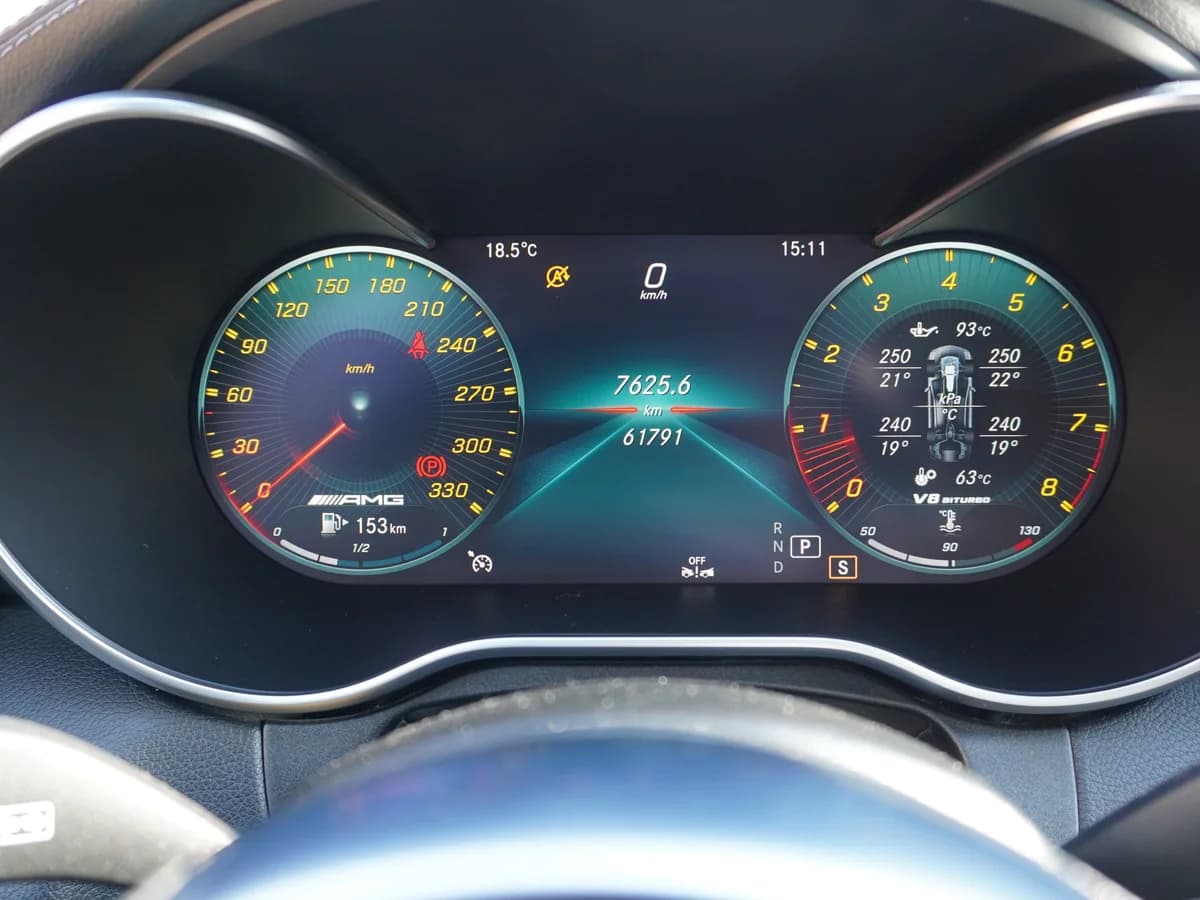 Mercedes Benz C63 AMG 4.0 Twin Turbo - Imagen 27
