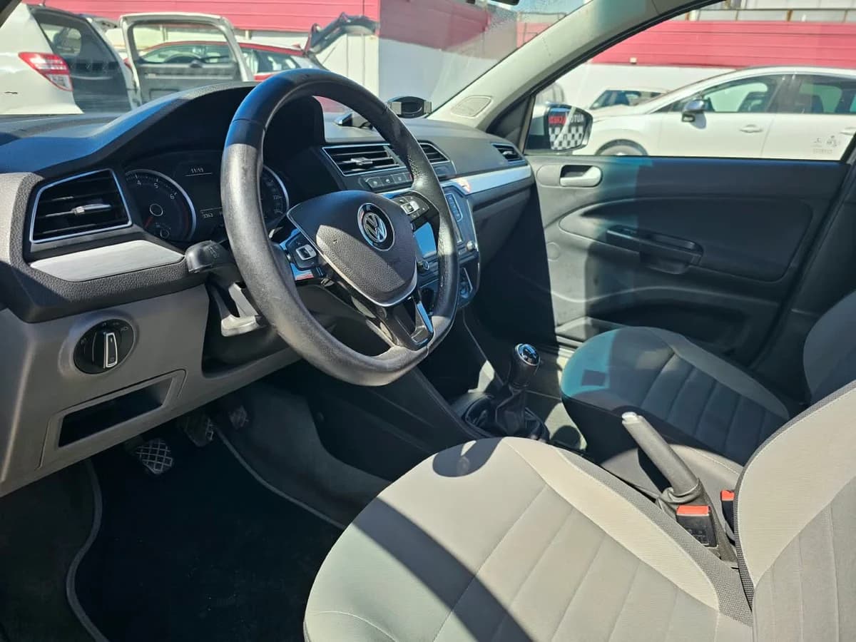 VOLKSWAGEN GOL HIGHLINE 1.6 2022 - Imagen 10